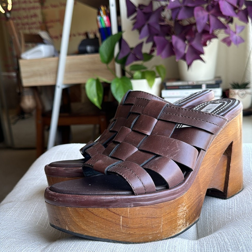 Zara Wooden Wedges - Picture 3 of 7